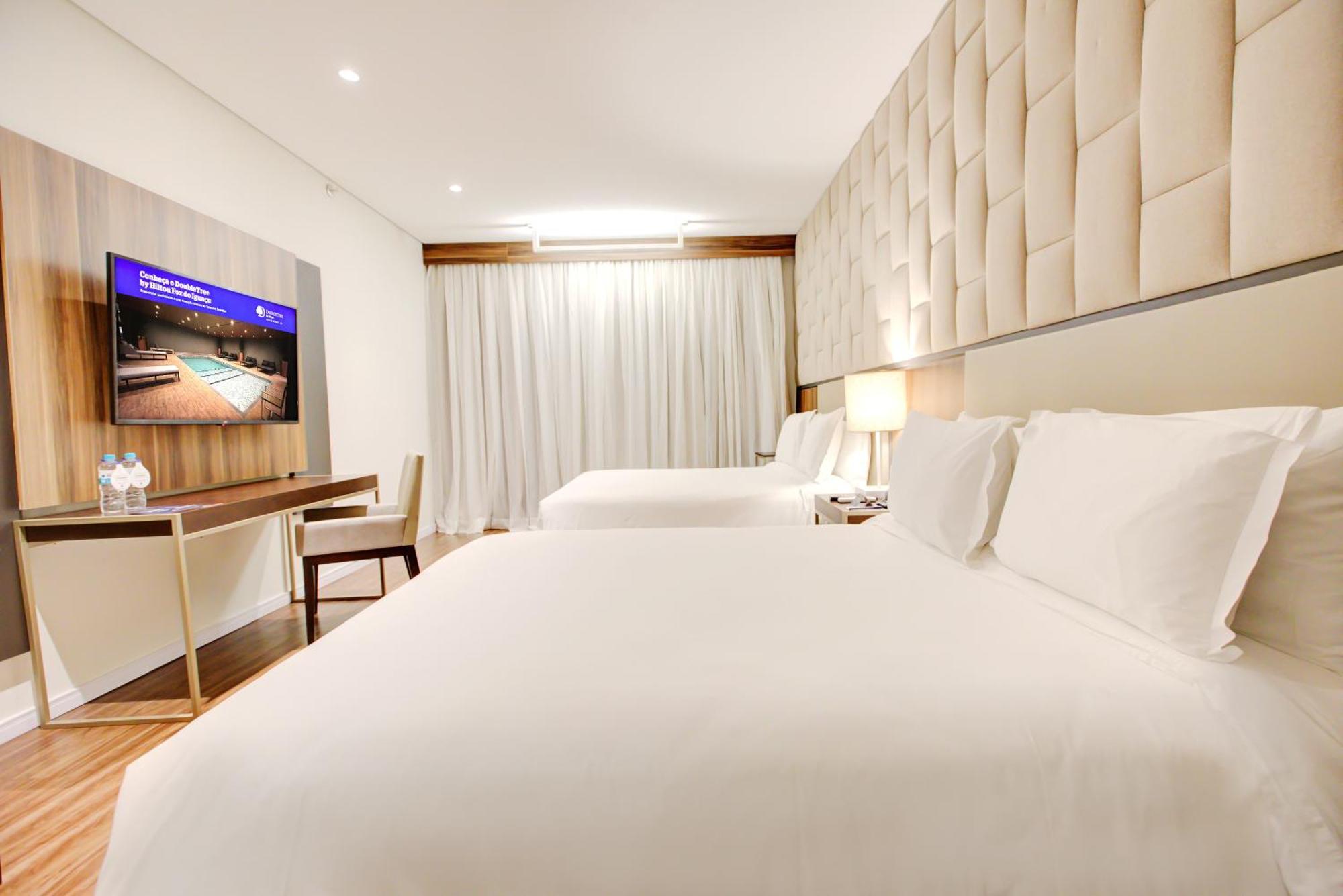 Doubletree By Hilton - Resort - Φοζ ντο Ιγκουασού Εξωτερικό φωτογραφία Deluxe Room